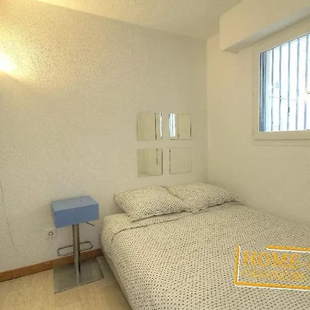 Apartamento 2 Pieces Dans Avec Piscine